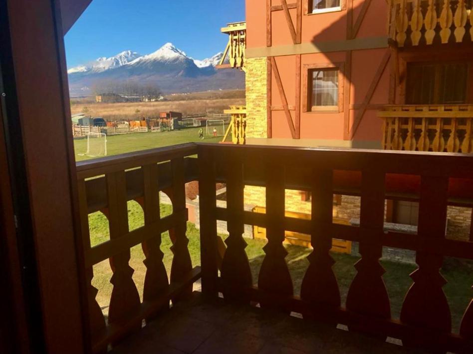 Apartment With Terrace & Amazing View Vel'ka Lomnica Exteriör bild